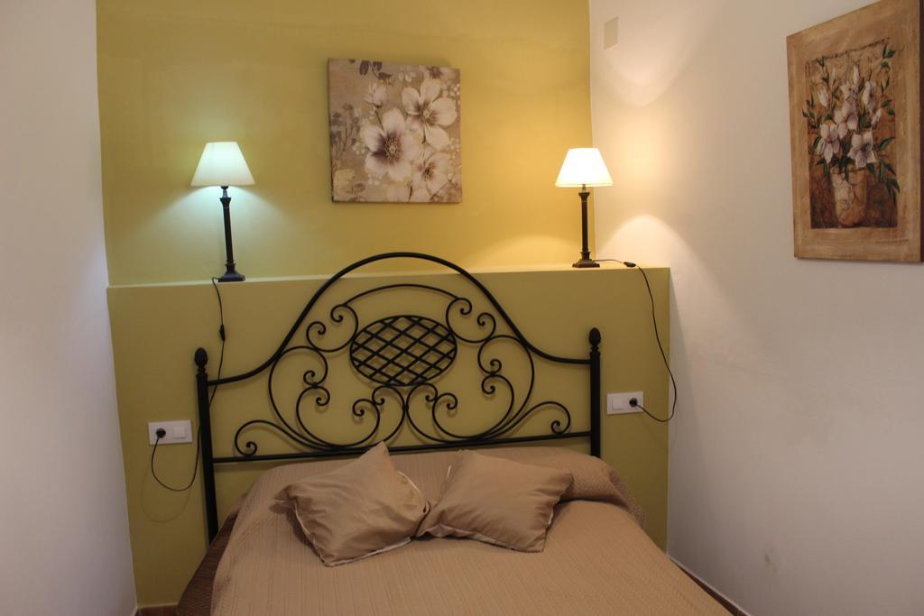 Apartamentos El Arco Conil De La Frontera Buitenkant foto